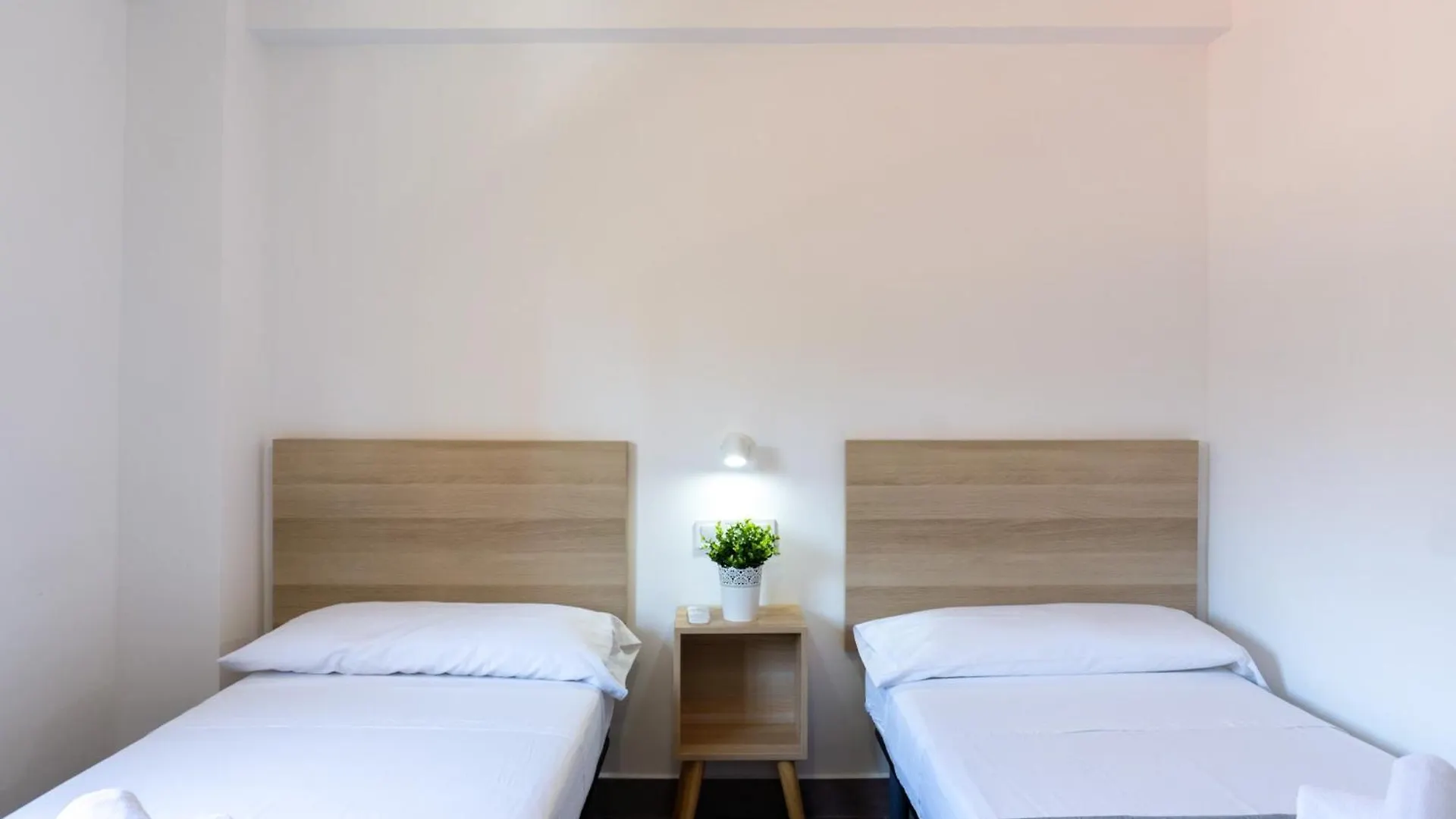 公寓 Apartamento Amplio Con Dos Banos 马拉加